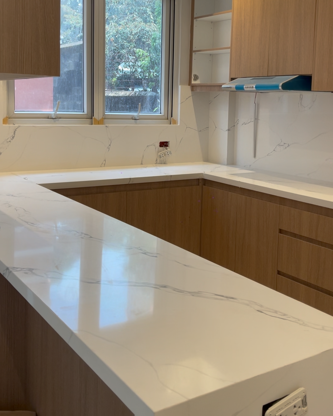 Calacata Classic (Quartz)