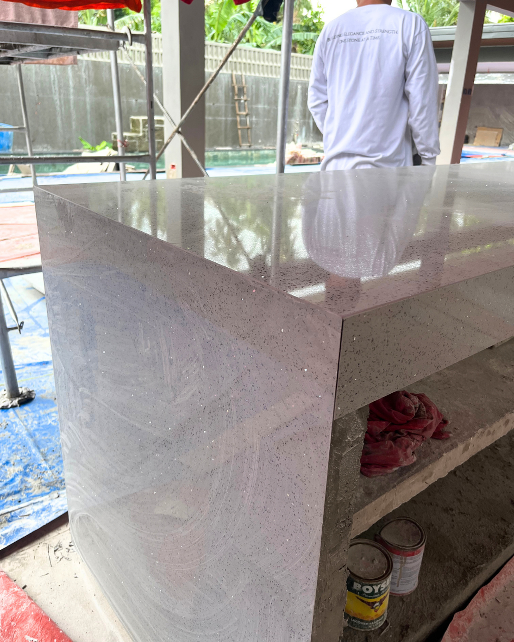 Gray (Quartz)