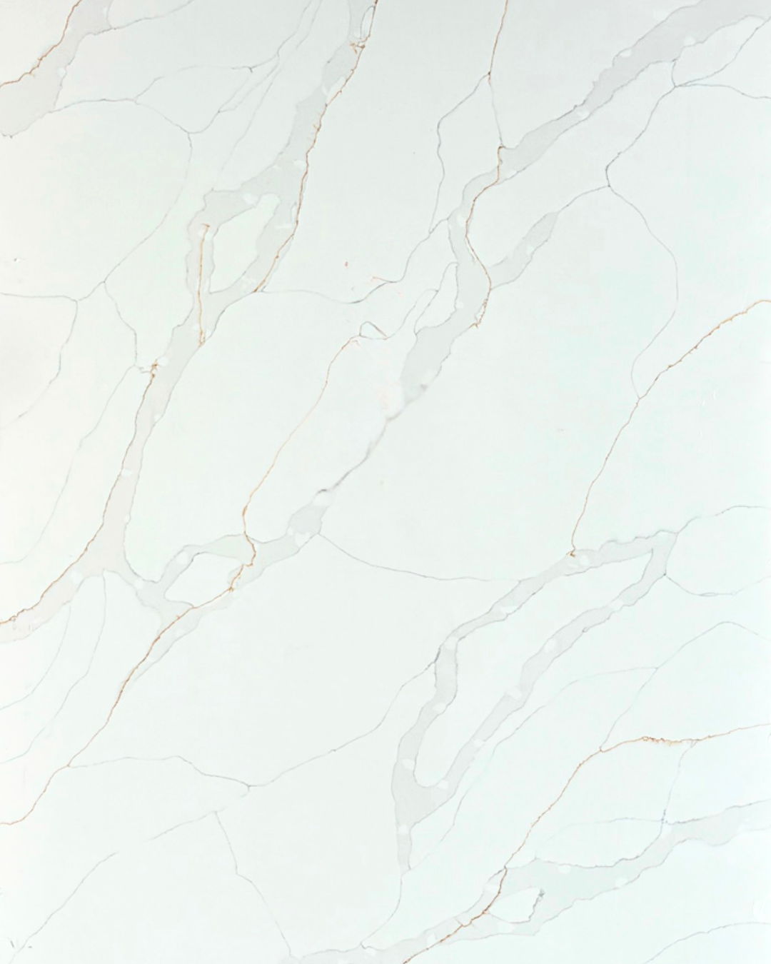 Royal Gold (Quartz)